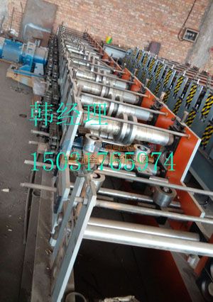 c型鋼機(jī) 彩鋼壓瓦機(jī) 彩鋼設(shè)備 液壓c型鋼機(jī)